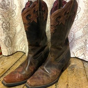 Women’s Ariat boots size 8.5
